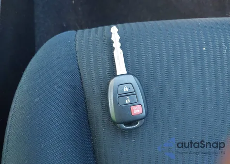 2015 Toyota Rav4 Le z USA, uszkodzony, nr VIN 2T3ZFREV9FW173728